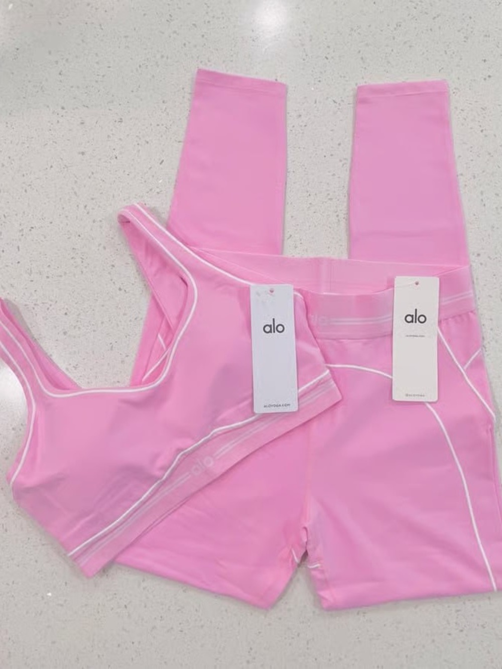 ALO Yoga Pink Sports Bra and Leggings Set